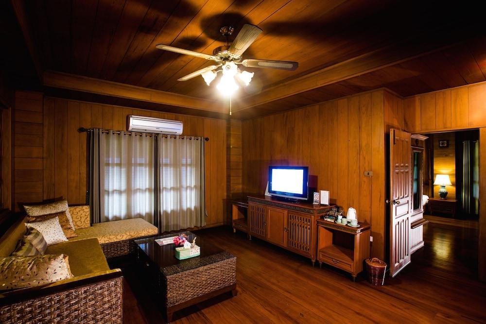 Ruen Come In Chiang Mai Exterior photo