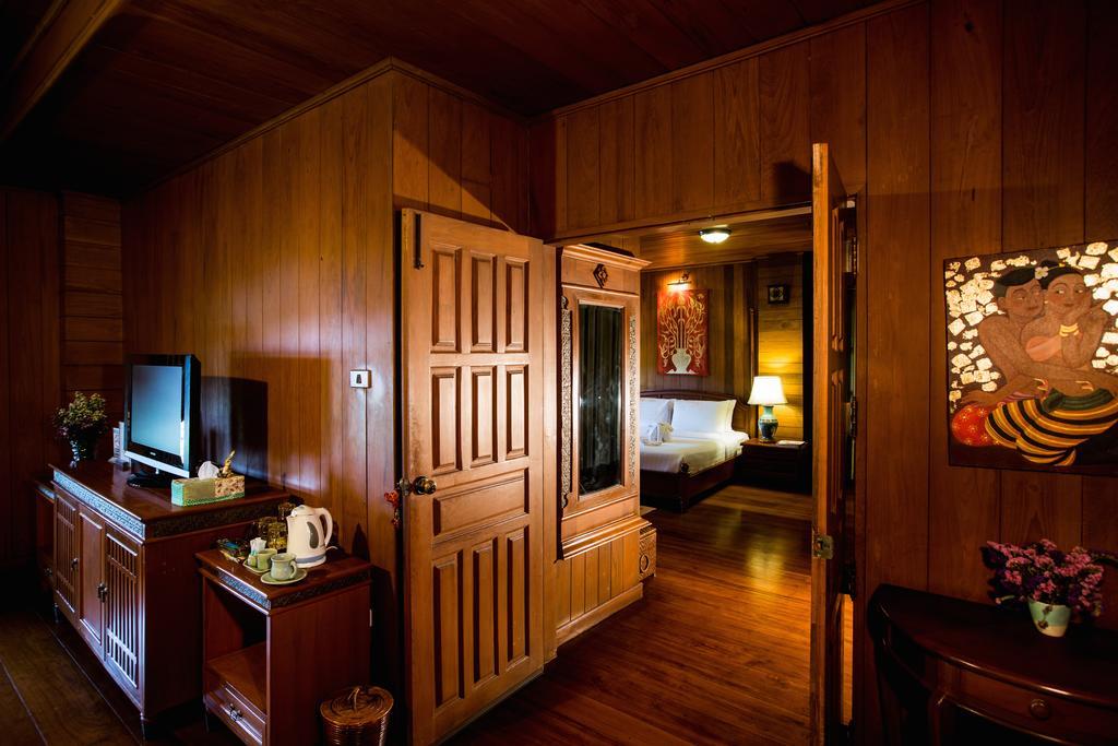 Ruen Come In Chiang Mai Exterior photo
